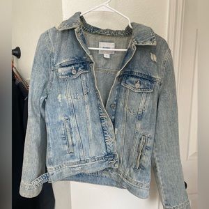 OLD NAVY DISTRESSED DENIM JACKET